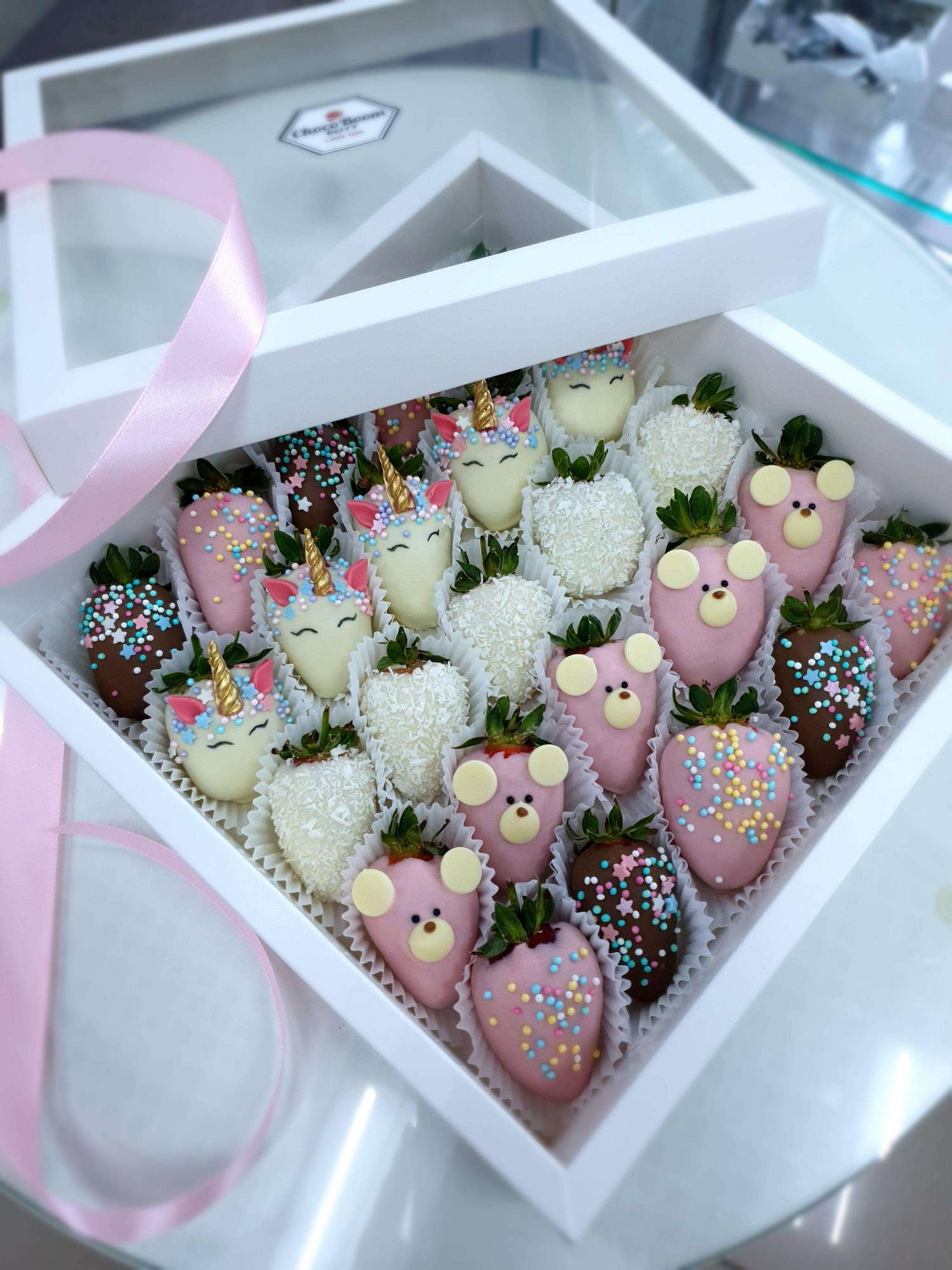 Клубника в шоколаде "Единорожки"