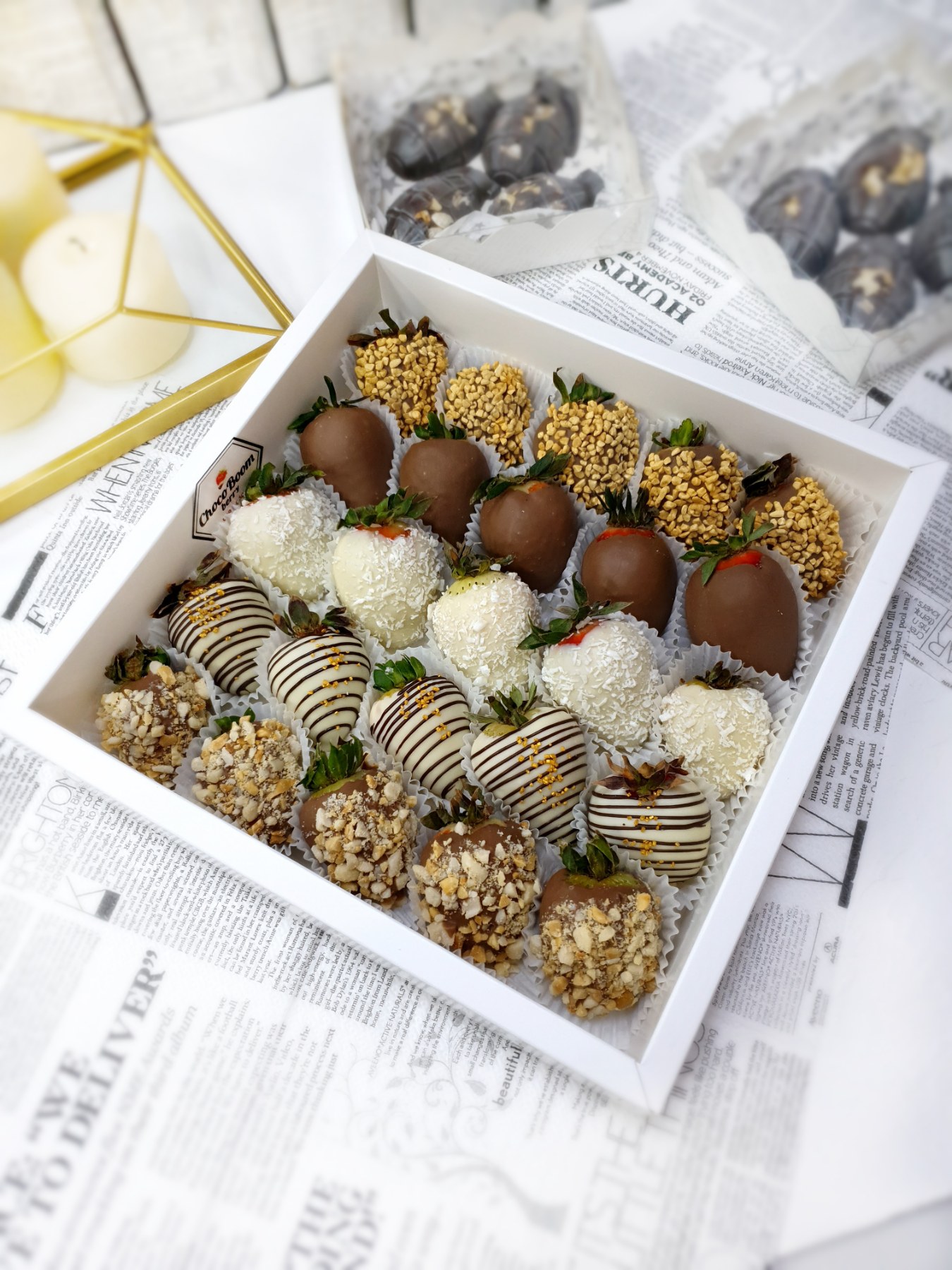 Клубника в шоколаде "Микс"