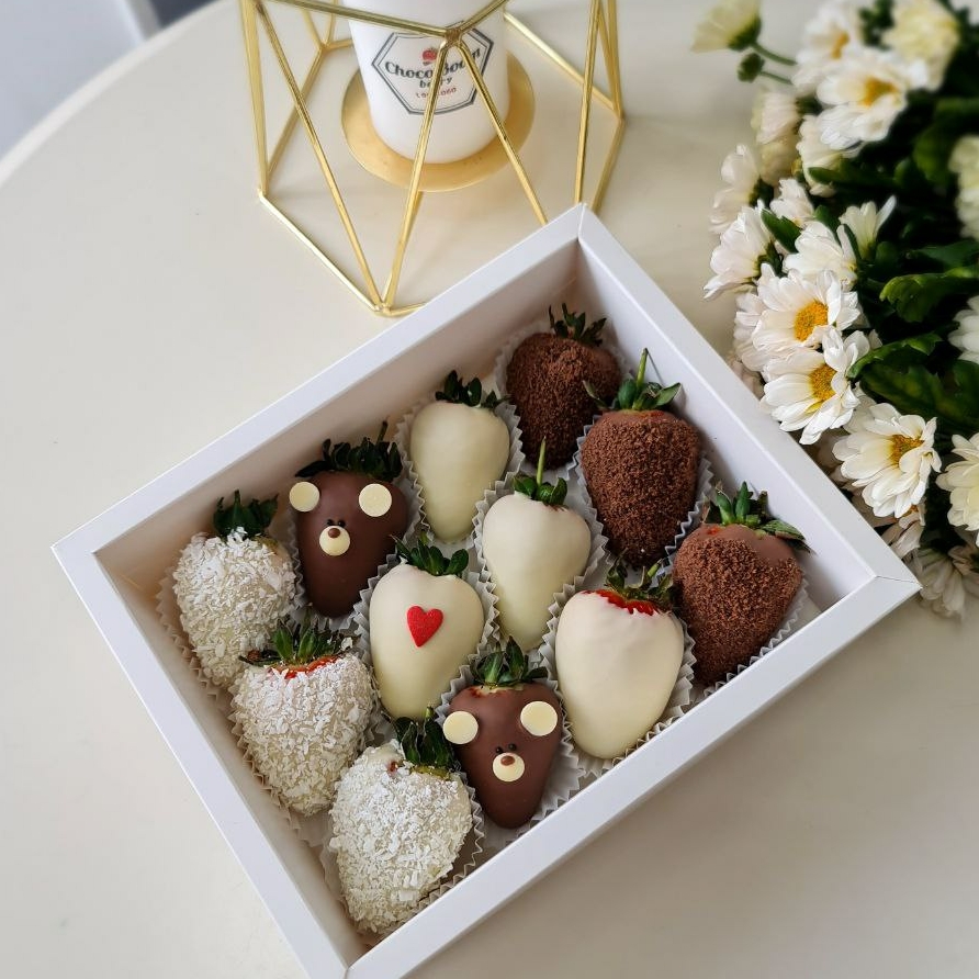 клубника в шоколаде, подарки сургут,заказать клубнику мишки