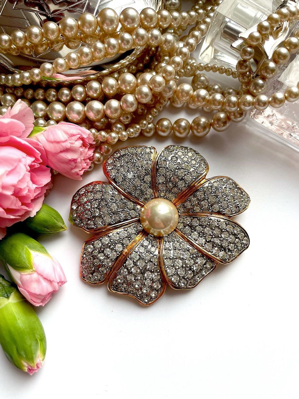 Крупная винтажная брошь-цветок