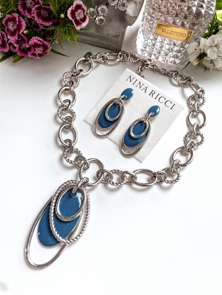 Колье и серьги в белом металле с голубой эмалью