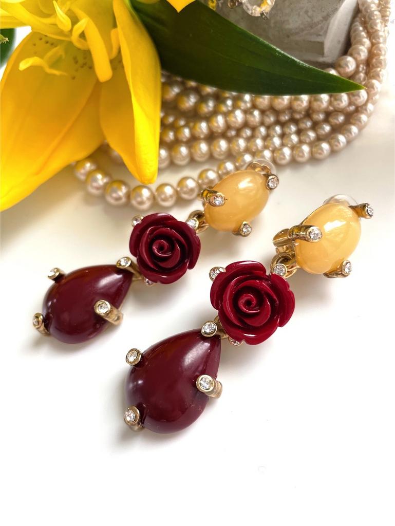 Клипсы в бежево-бордовых тонах с розой