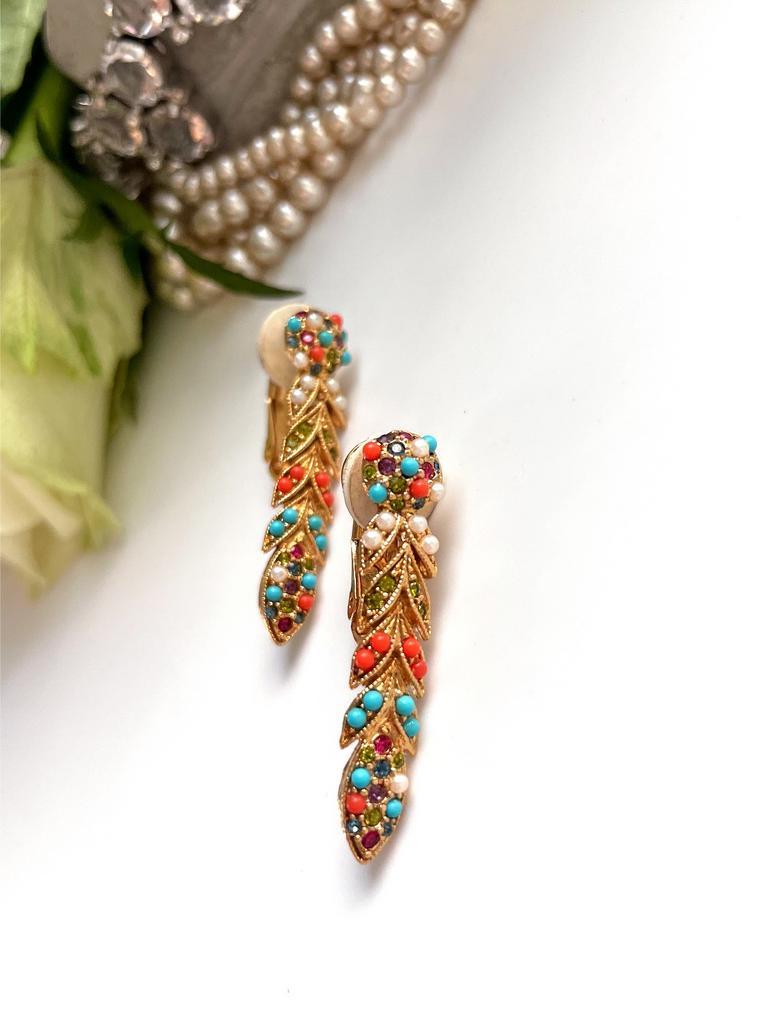 Клипсы с разноцветными вставками