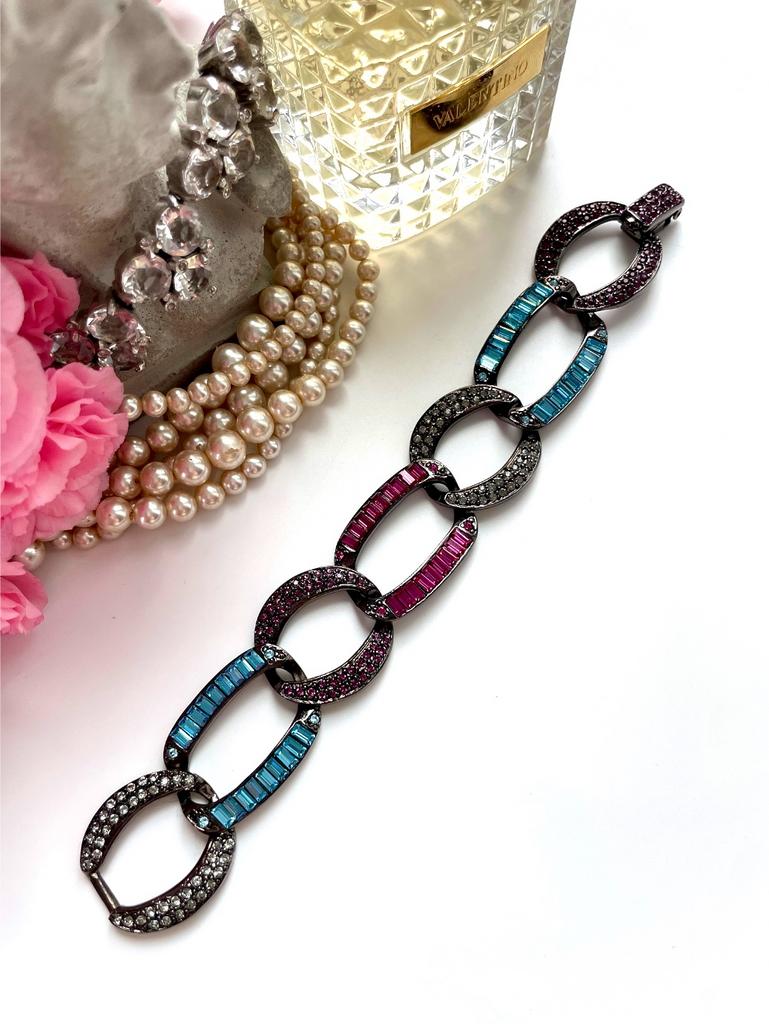 Браслет с разными звеньями