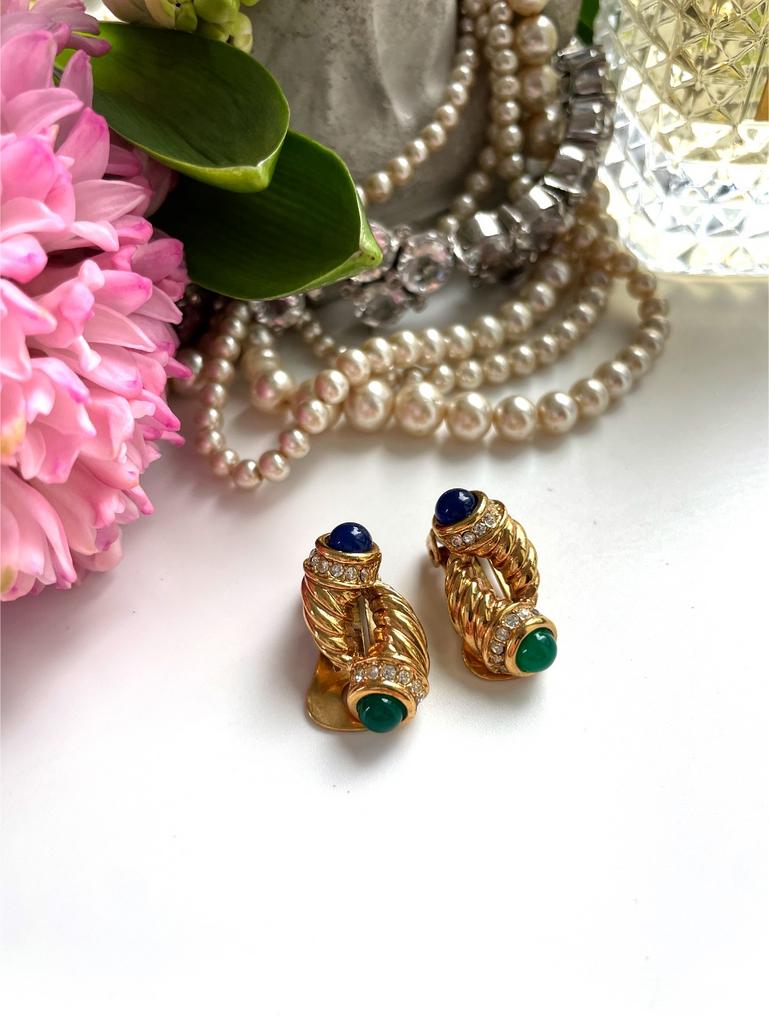 Клипсы с синими и зелеными кабошонами