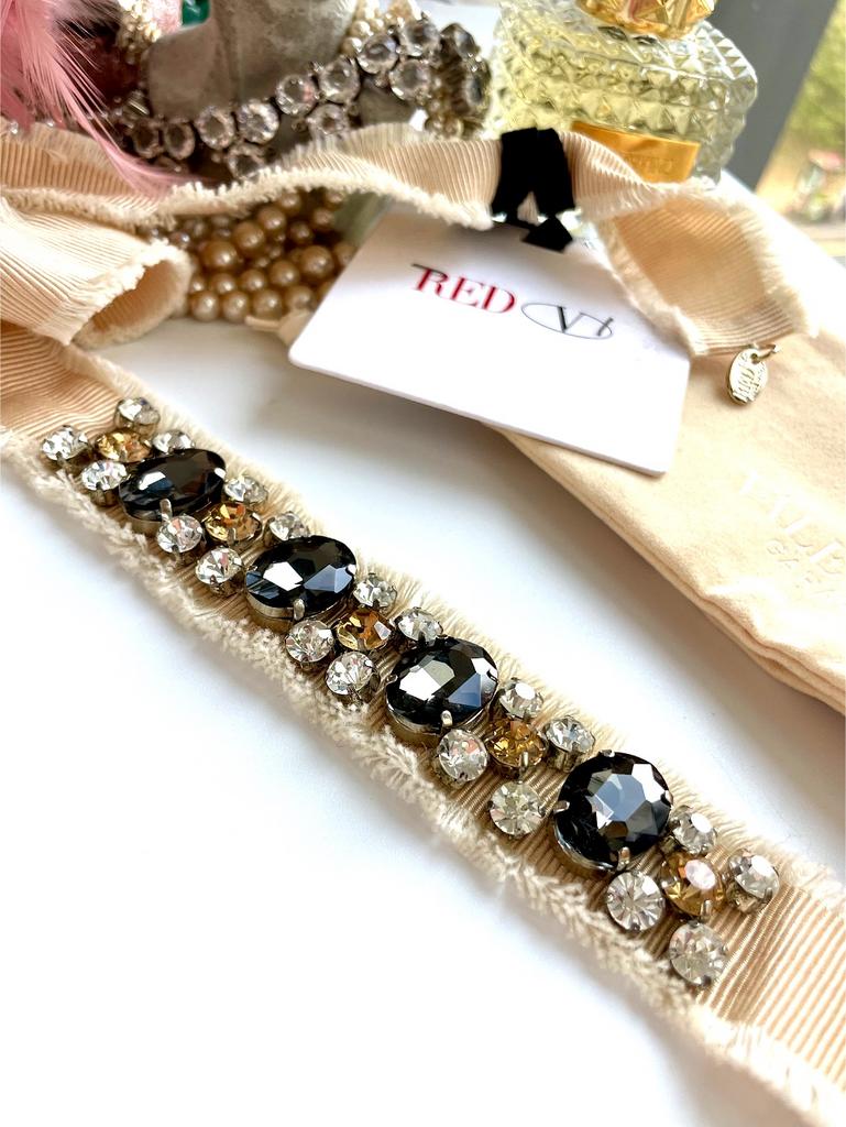 Лента с кристаллами