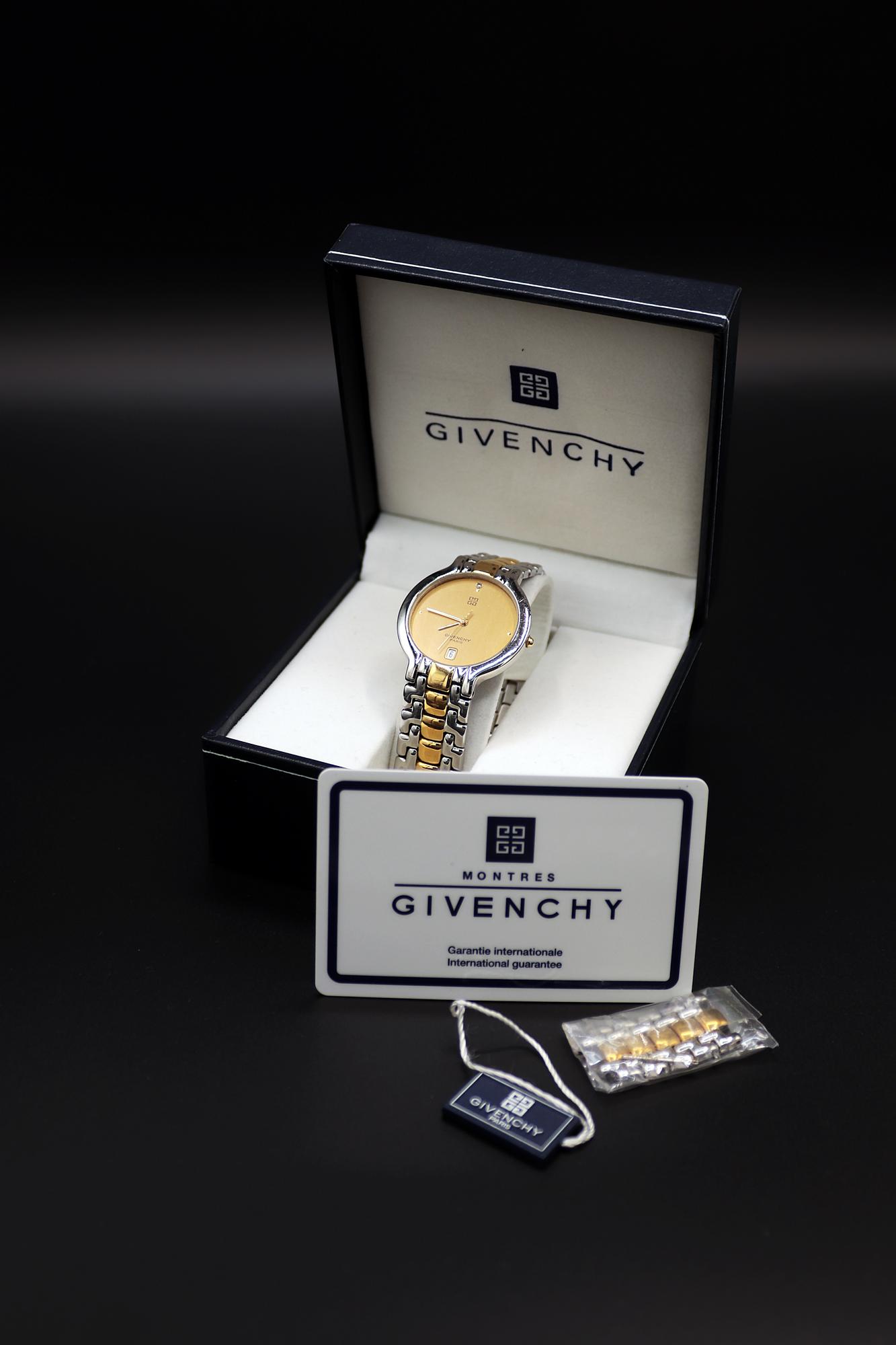 Часы Givenchy унисекс