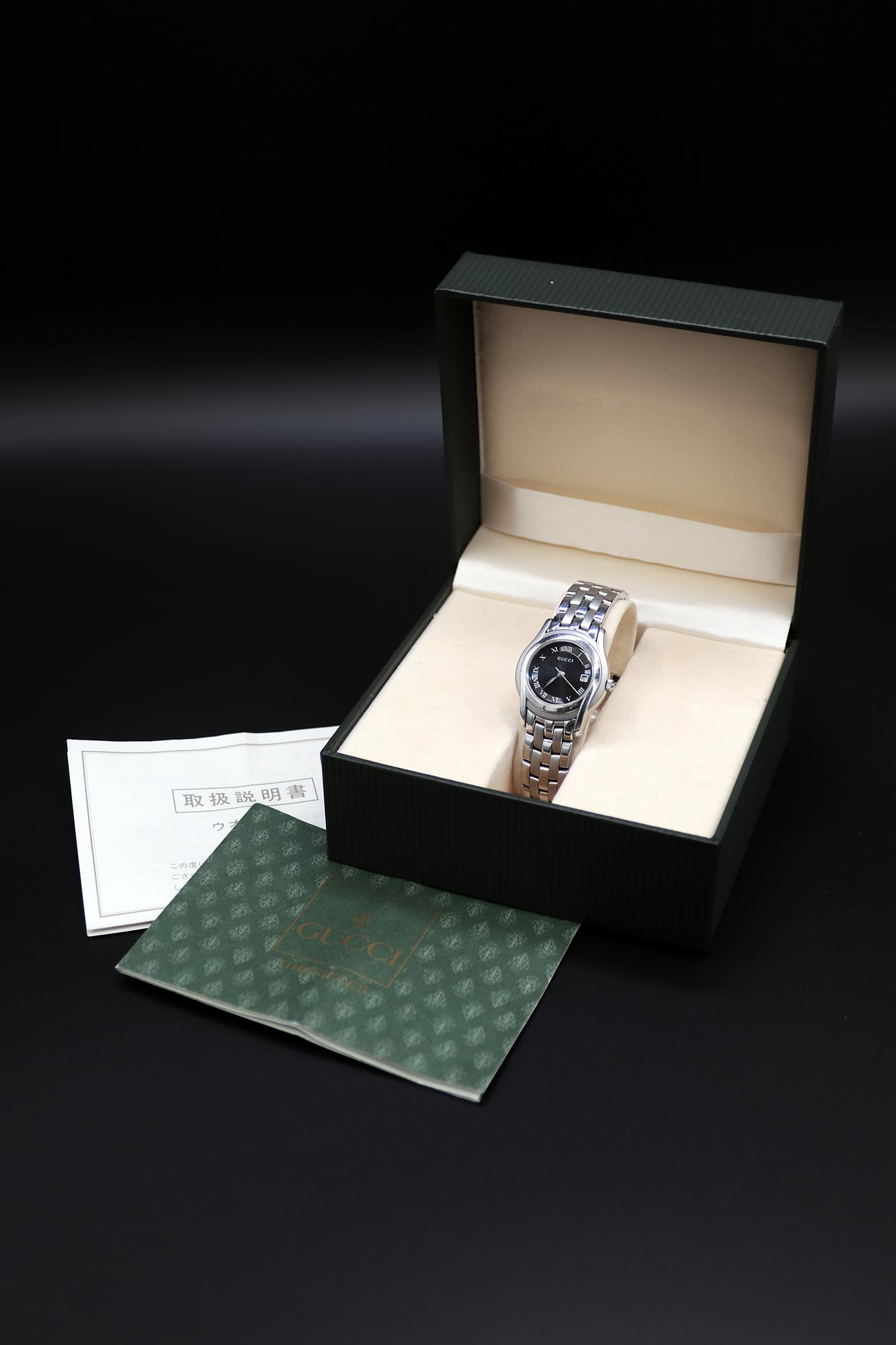 Часы Gucci 5500L