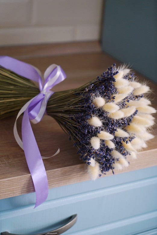 Букет французской лаванды с лагурусом