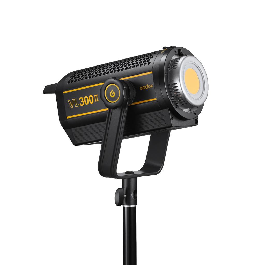 Godox.pro Осветитель светодиодный Godox VL300II студийный купить