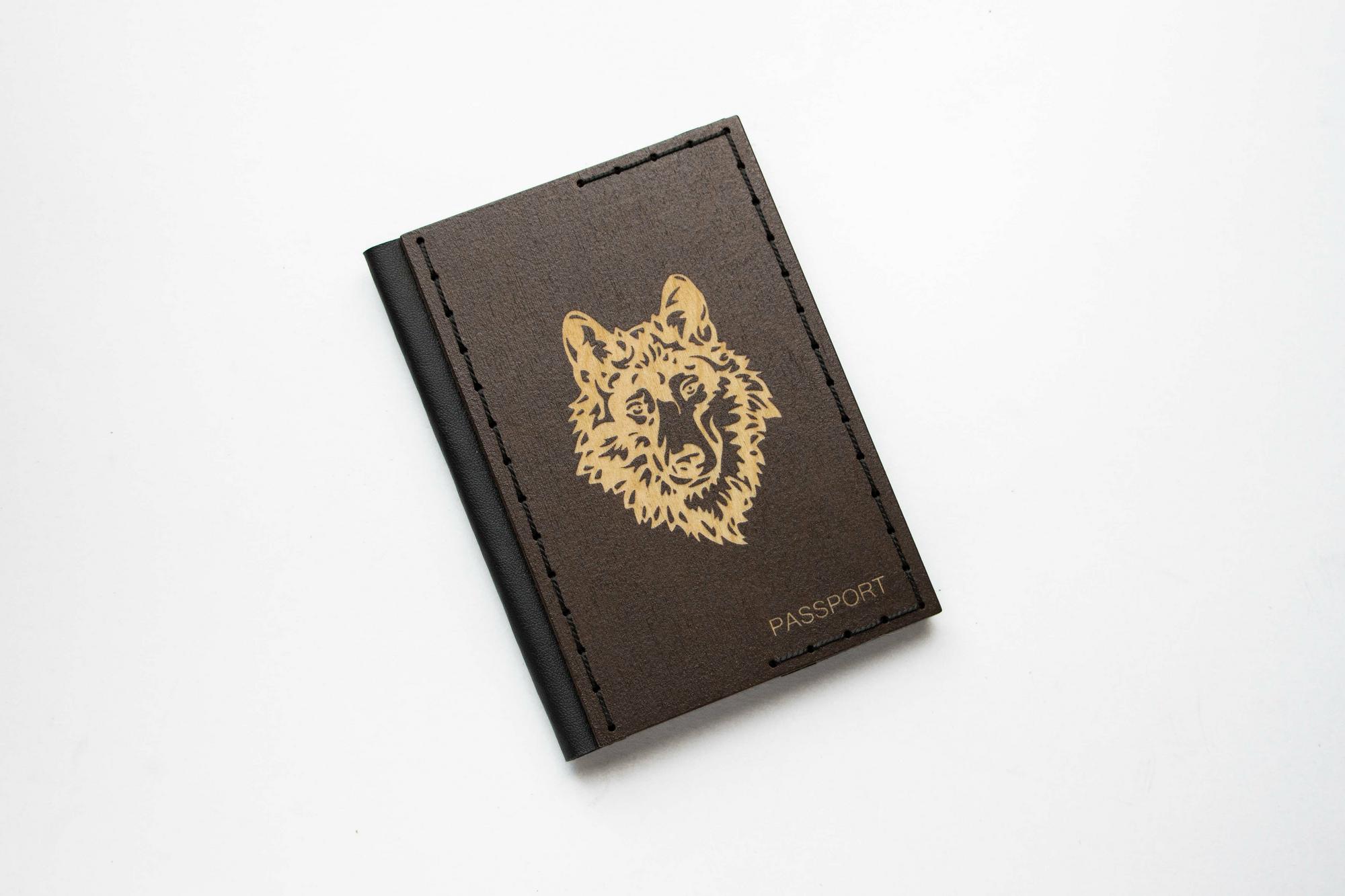Обложка для паспорта "Волк"