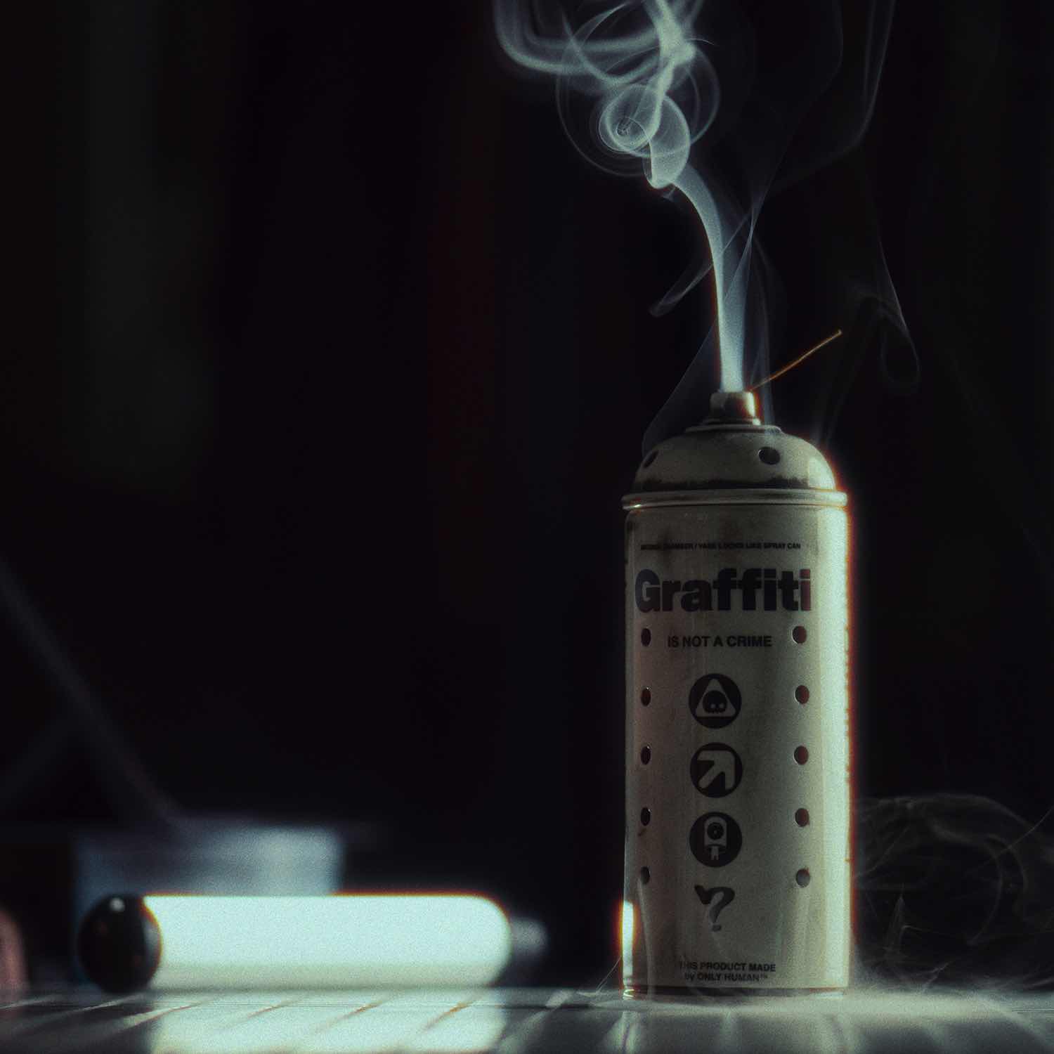 Буз "SPRAY CAN / GRAFFITI" (black)