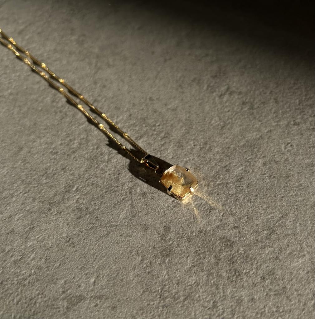 Подвеска QUARTZ NEW COLLECTION