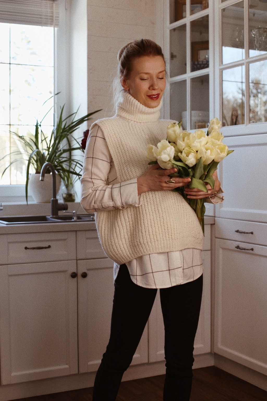 Жилет c воротником