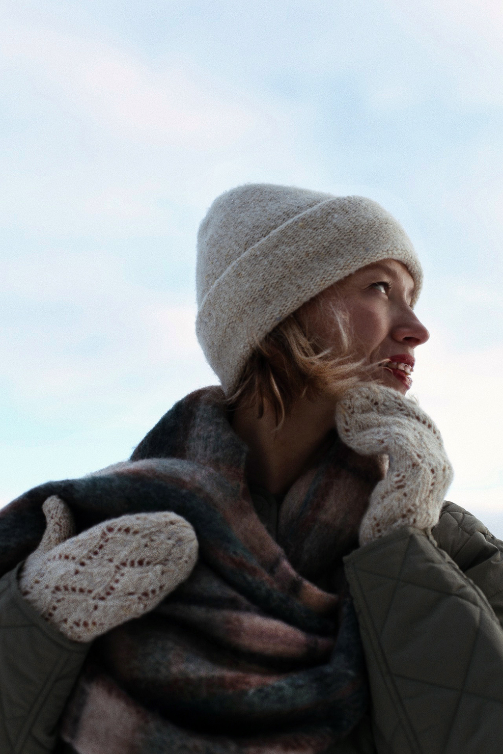 Варежки Sunday mittens