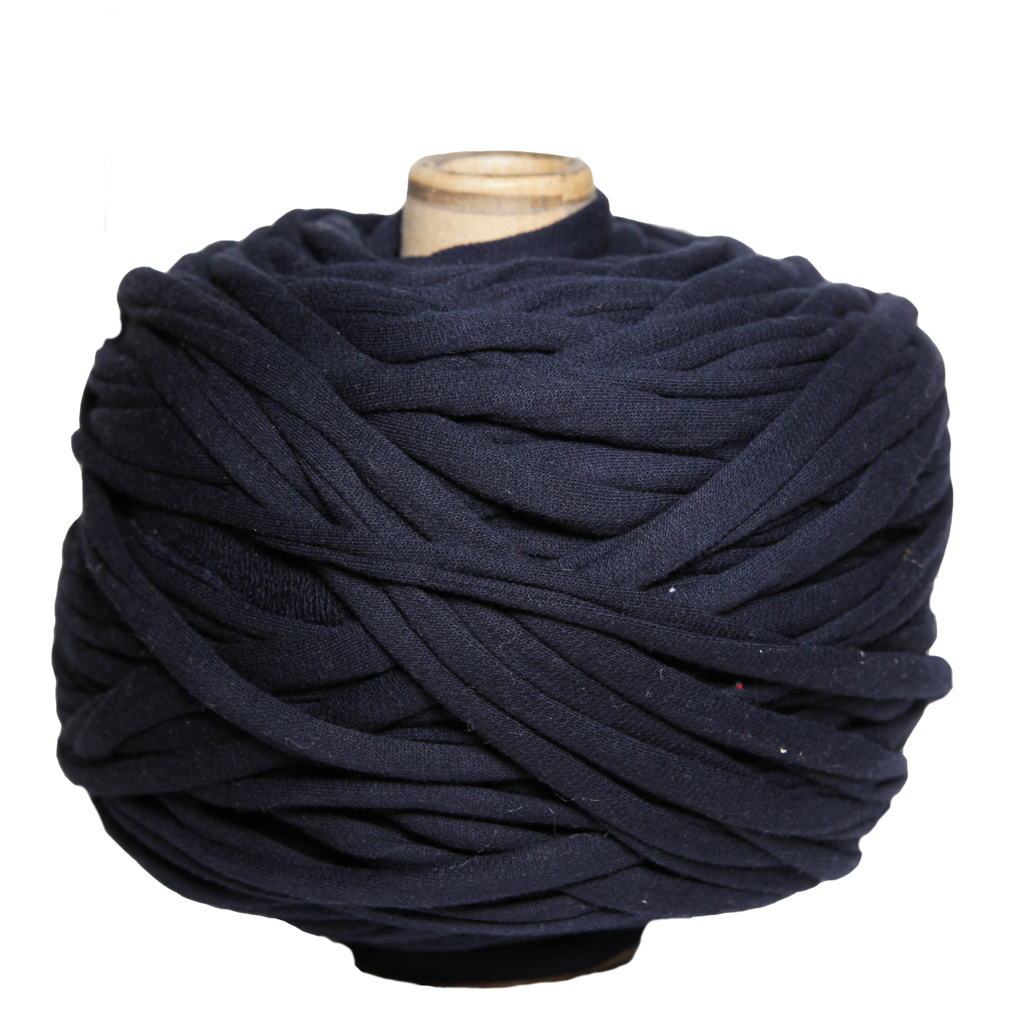 Трикотажная пряжа вторичного производства, вес 1 кг., цвет «Иссиня-чёрный»