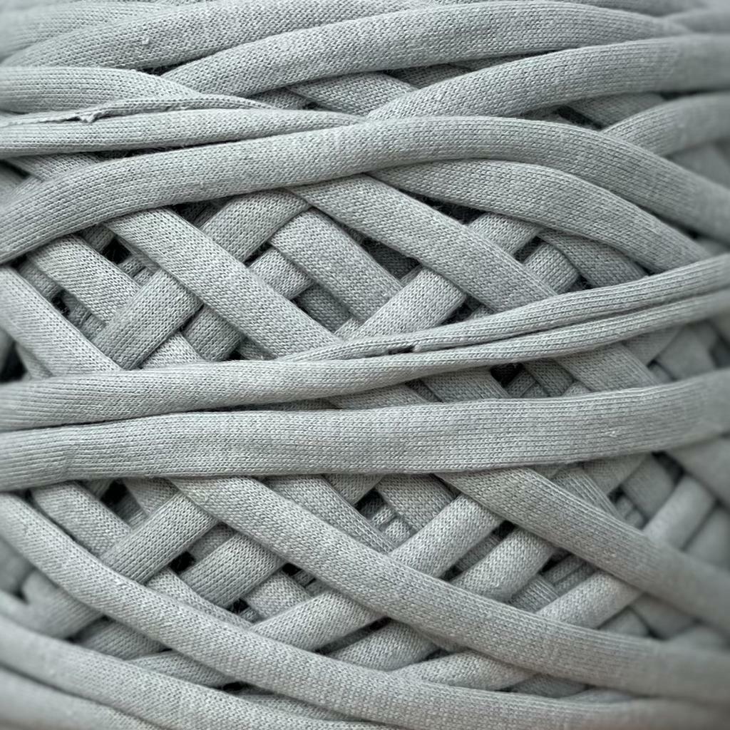 Трикотажная пряжа вторичного производства, 500 гр., цвет "Голубая ель"