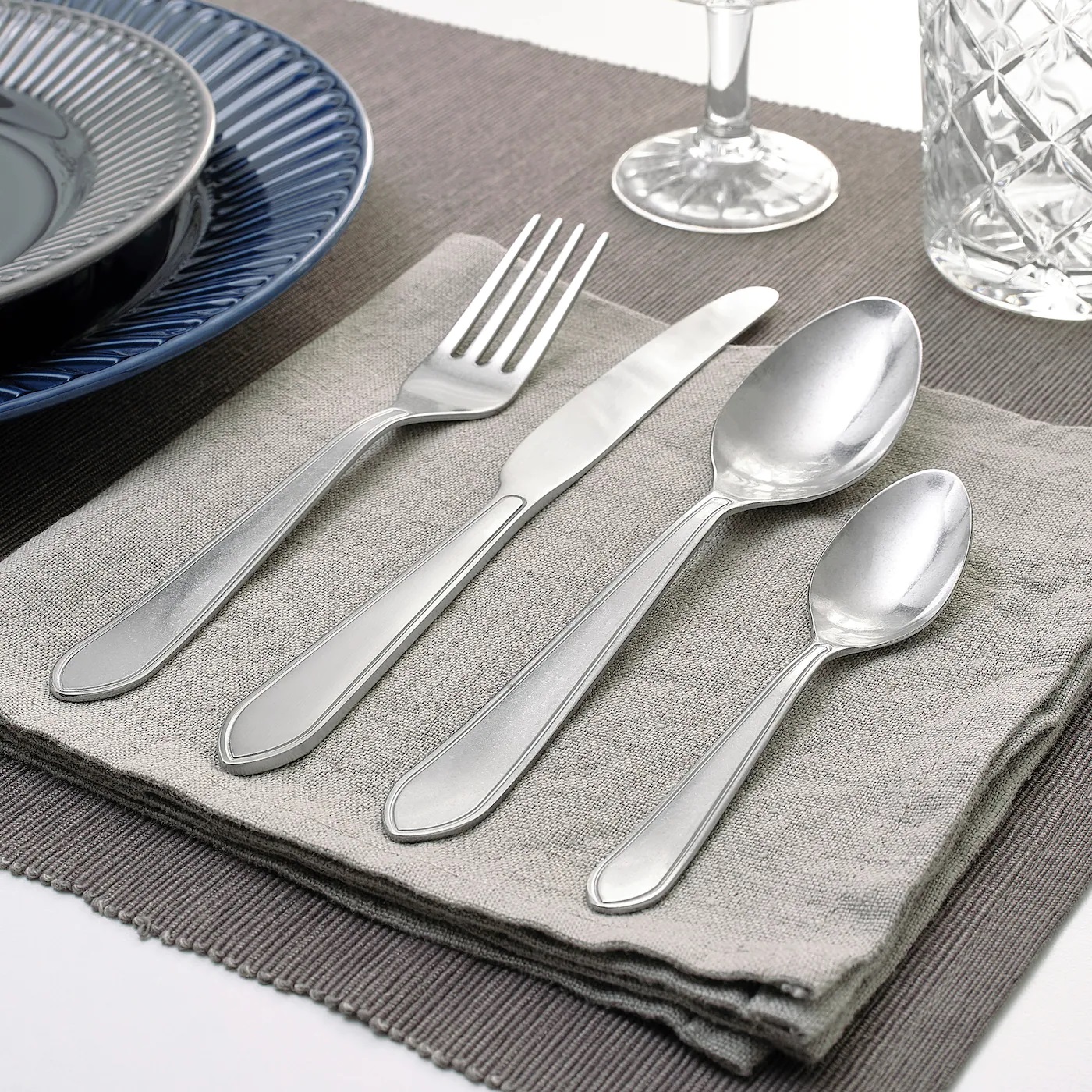 IDENTITET IKEA Столовый набор,16 предметов, нержавеющая сталь (ТОВАР ВЫШЕЛ ИЗ АССОРТИМЕНТА)
