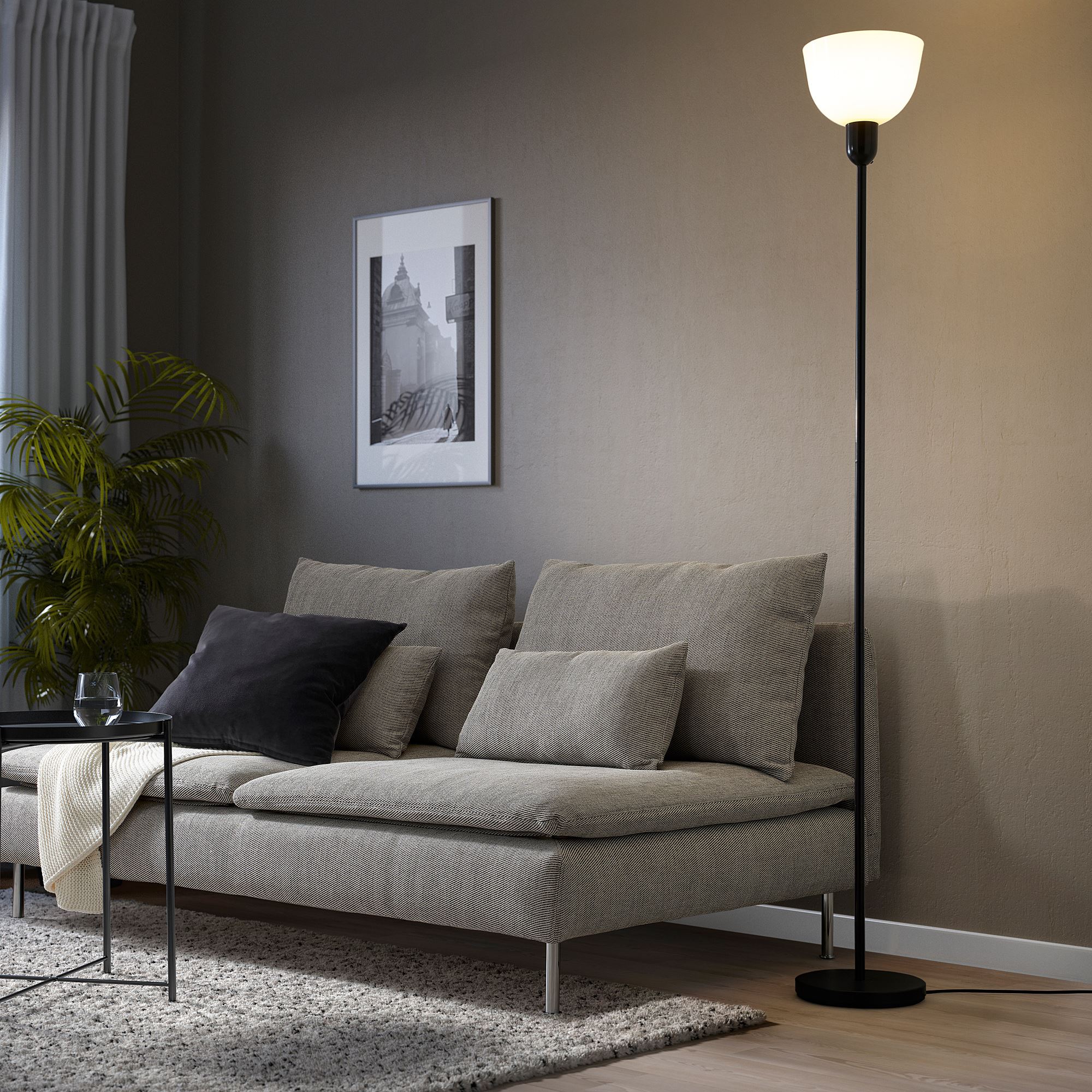 HEKTOGRAM IKEA Торшер, чёрный/белый  (ТОВАР ВЫШЕЛ ИЗ АССОРТИМЕНТА)