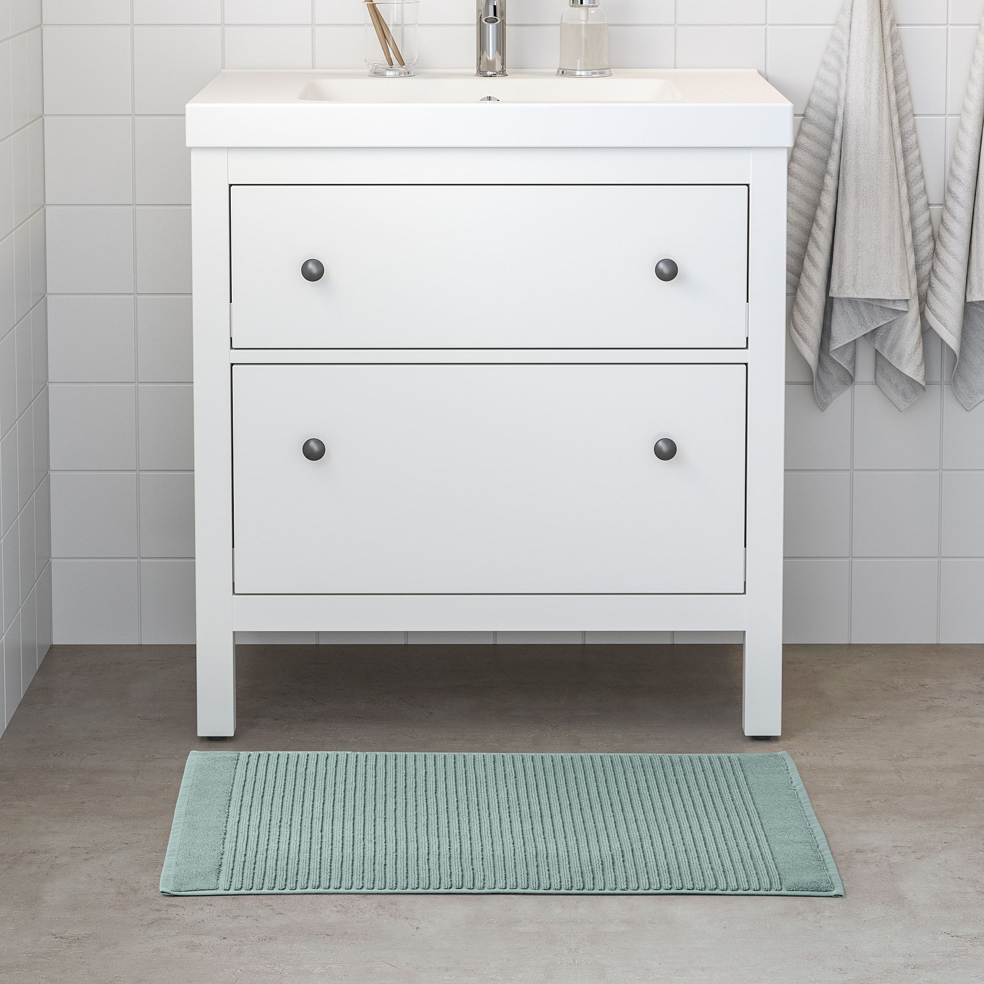 ALSTERN IKEA Коврик для ванной, светлый серо-зеленый, 50x80 см  (ТОВАР ВЫШЕЛ ИЗ АССОРТИМЕНТА)