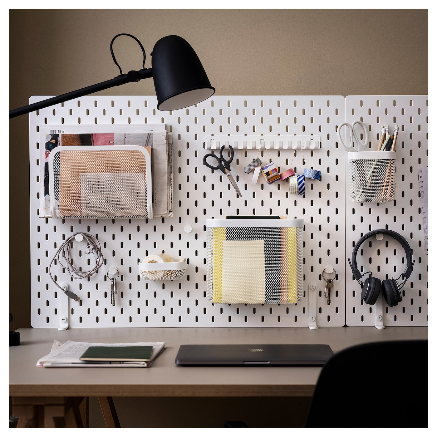 SKADIS IKEA СКОДИС Держатель для журналов, белый  (ТОВАР ВЫШЕЛ ИЗ АССОРТИМЕНТА)