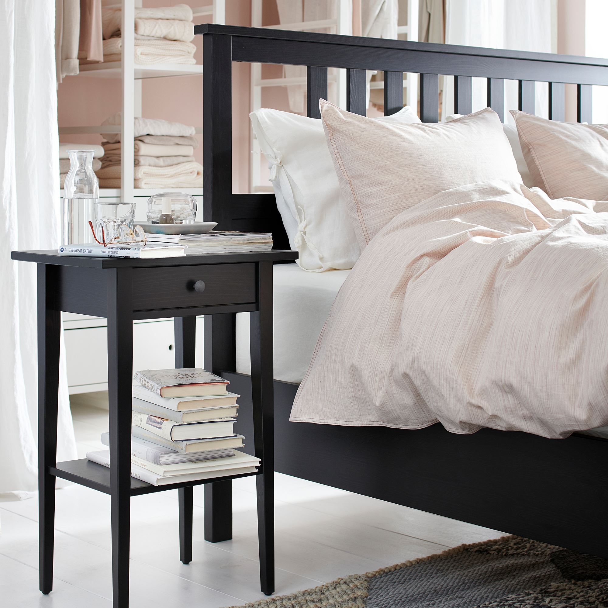 HEMNES IKEA Тумба прикроватная, 46x35 см, черно-коричневый
