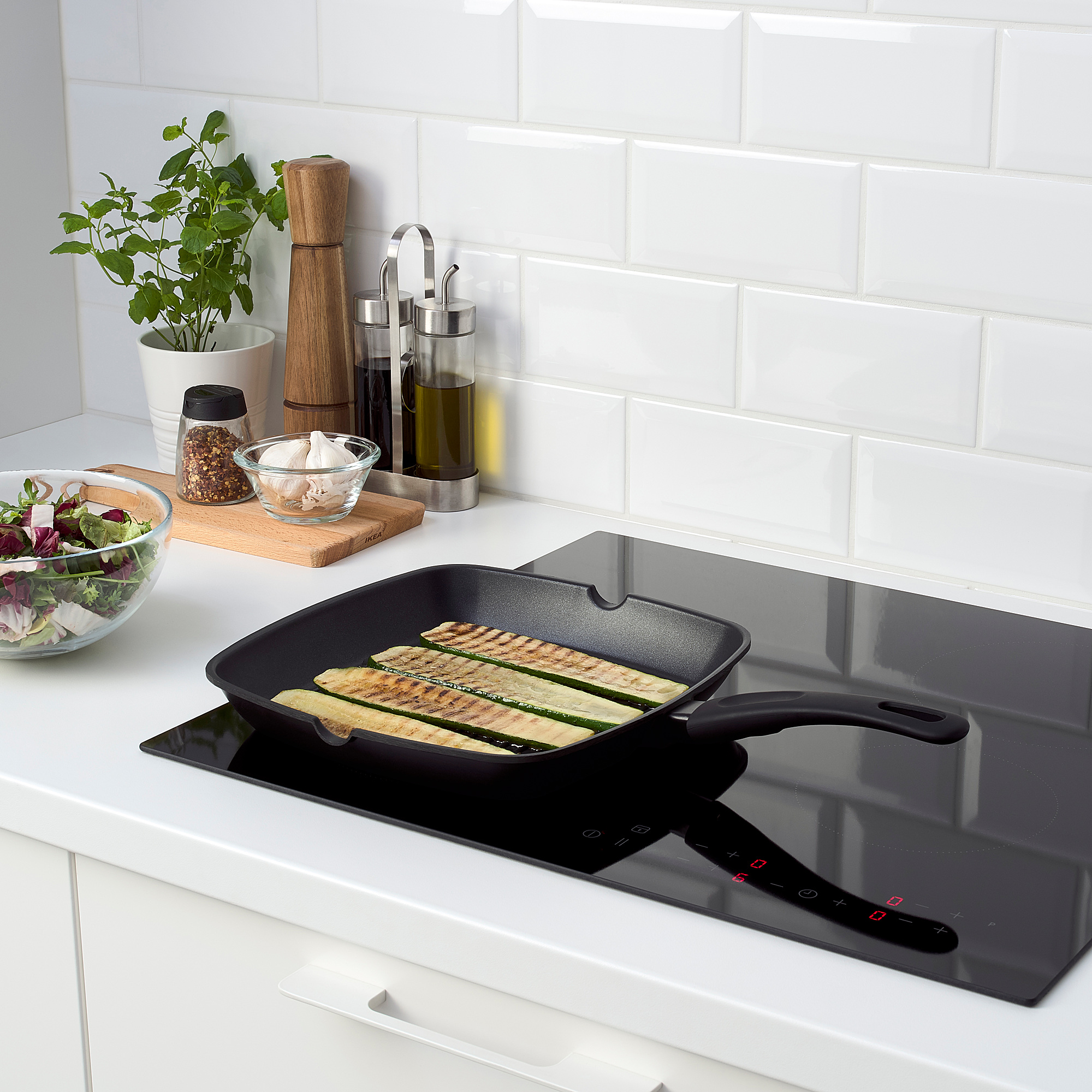 HEMLAGAD IKEA Cковорода для гриля, 28x28 см, teflon®