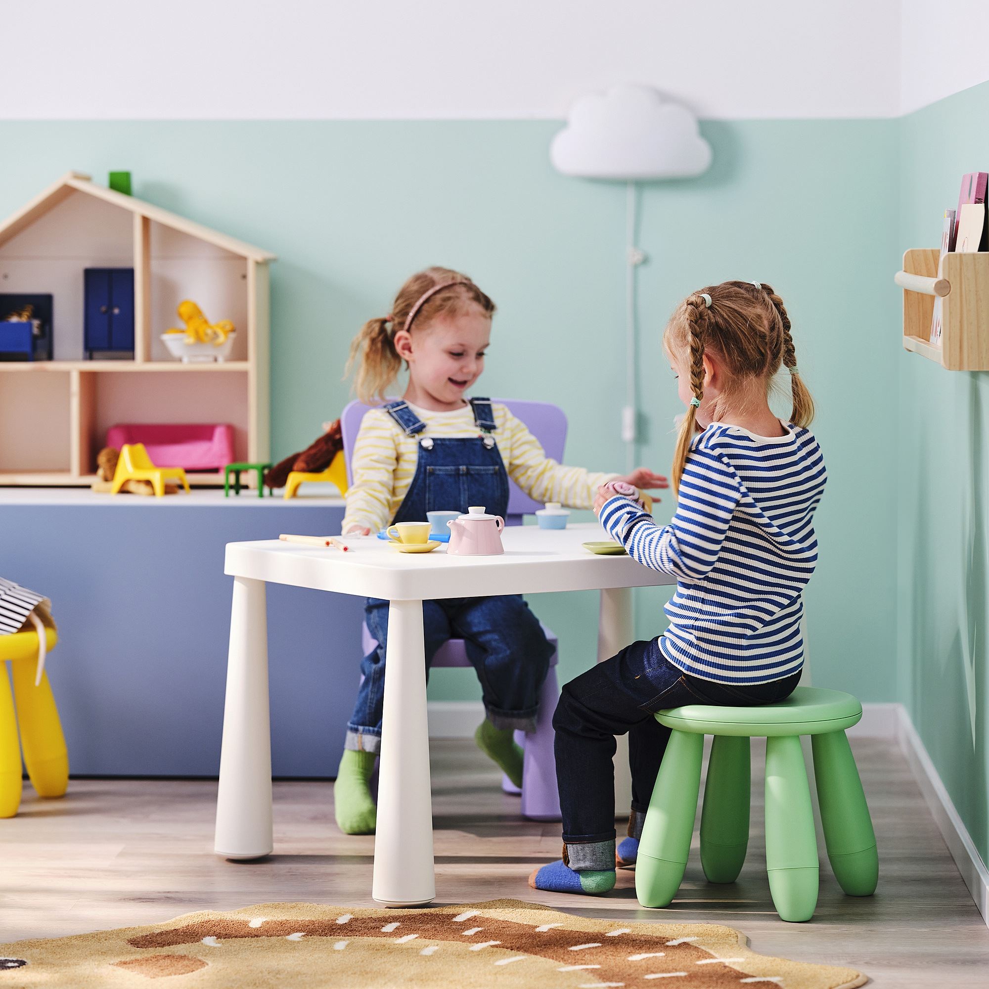 MAMMUT IKEA Табурет детский, д/дома/улицы, светло-зеленый