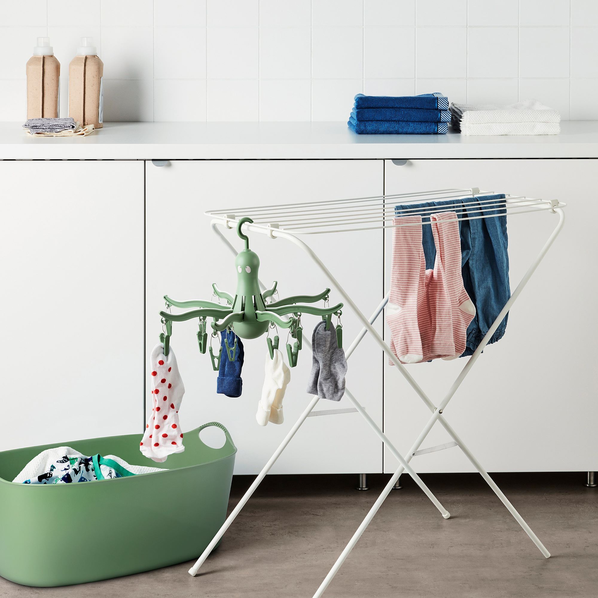 PRESSA IKEA Подвесная сушилка, зелёный, 16 прищепки
