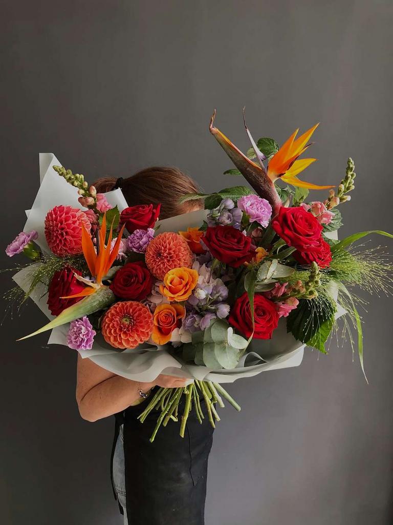 Стрелиция, розы, антуриум #151