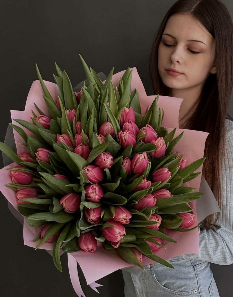 Букет розовых пионовидных тюльпанов #220