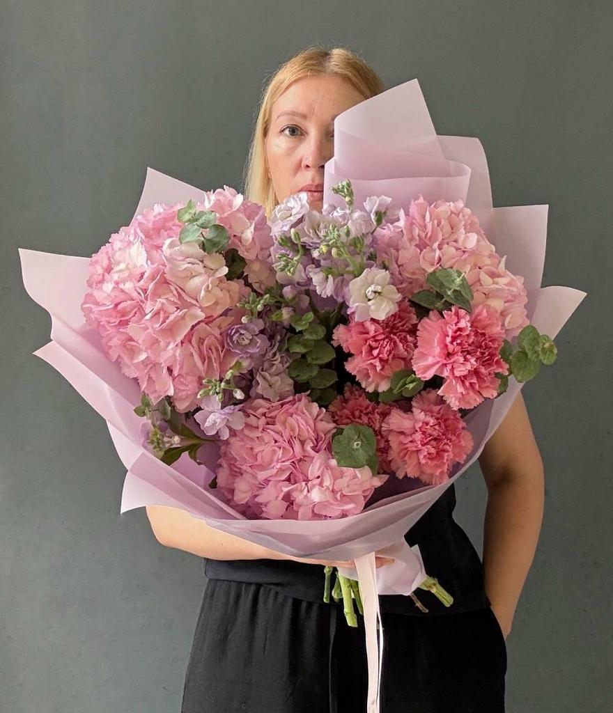 Авторский букет с гортензиями #291