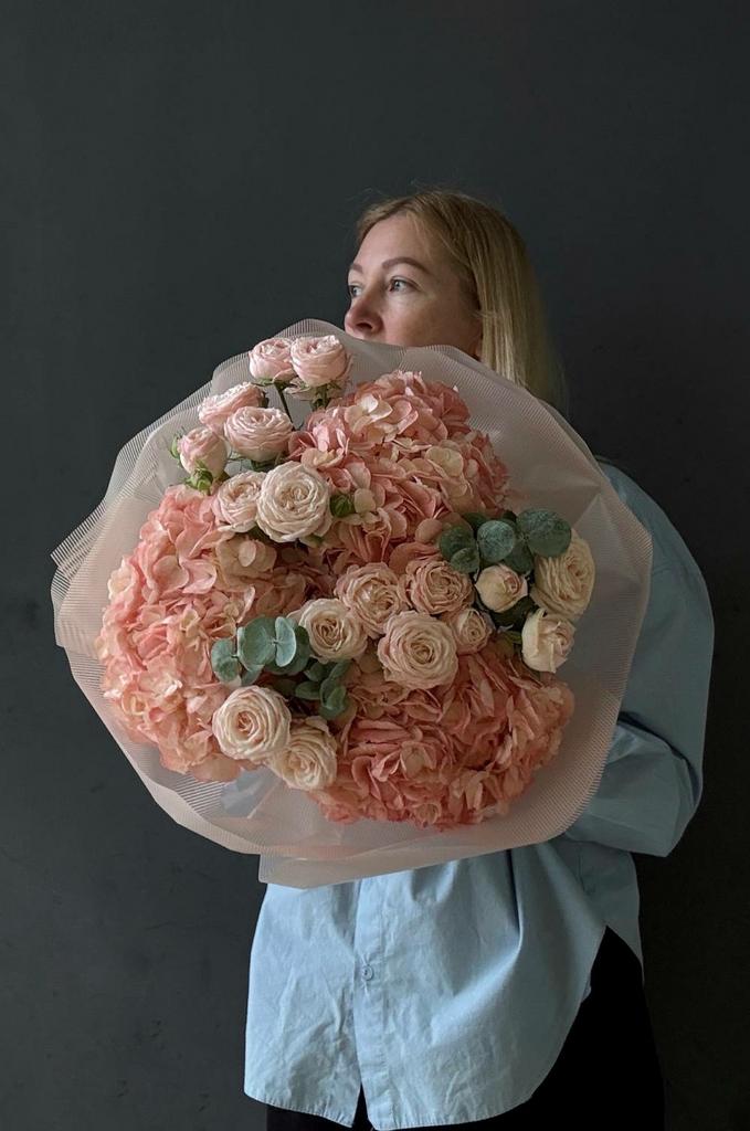 Авторский букет с гортензиями #292