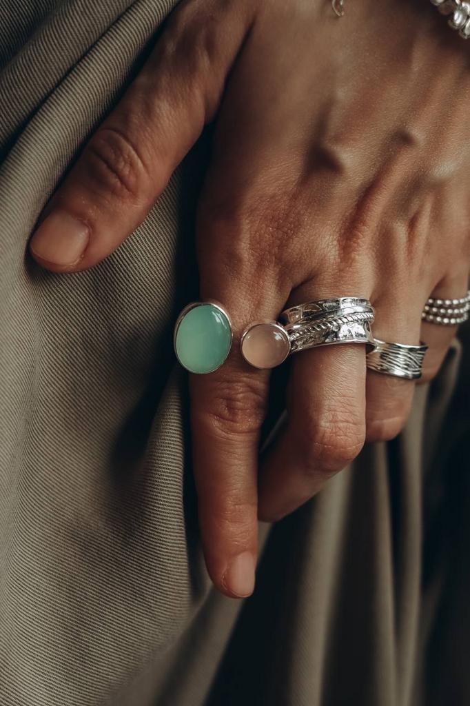 кольцо двойное с халцедоном