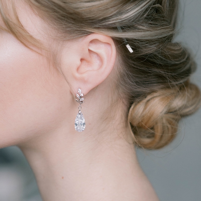 серьги для невесты, свадебные серьги, свадебные серьги спб, свадебный бижутерия