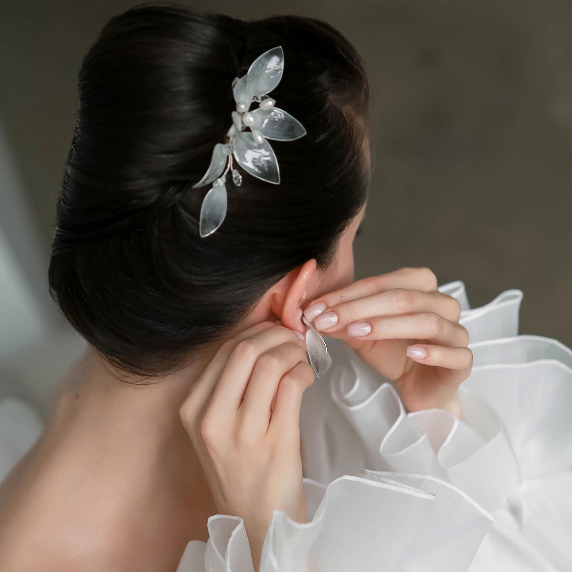 гребень в прическу, гребень ручной работы, свадебные украшения в волосы, свадебный гребень, гребень для невесты, гребень свадебный с жемчугом