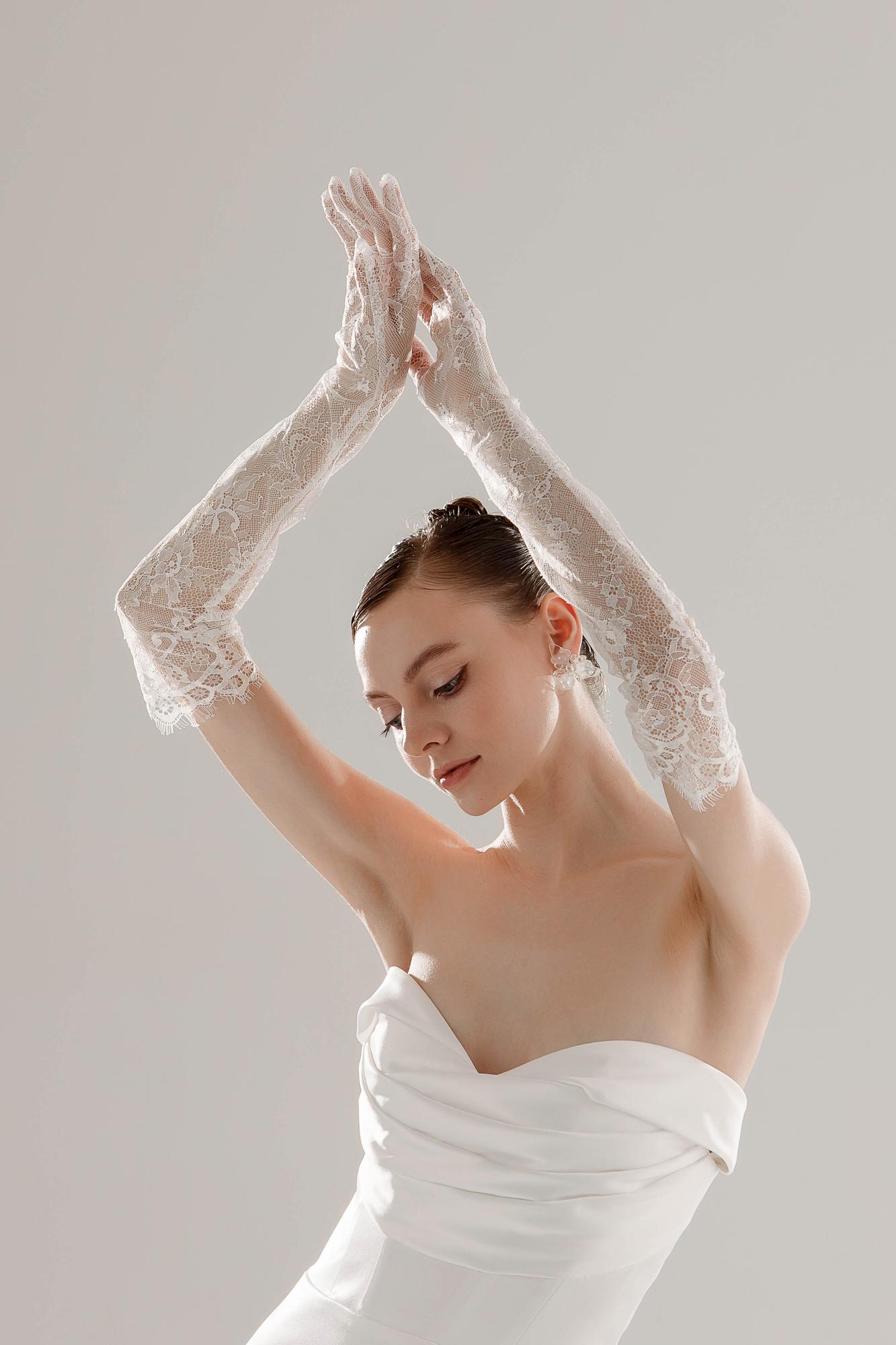 свадебные перчатки, свадебные перчатки из кружева, перчатки на свадьбу купить, перчатки для невесты, перчатки ручной работы, свадебные перчатки купить, перчатки невесты купить спб