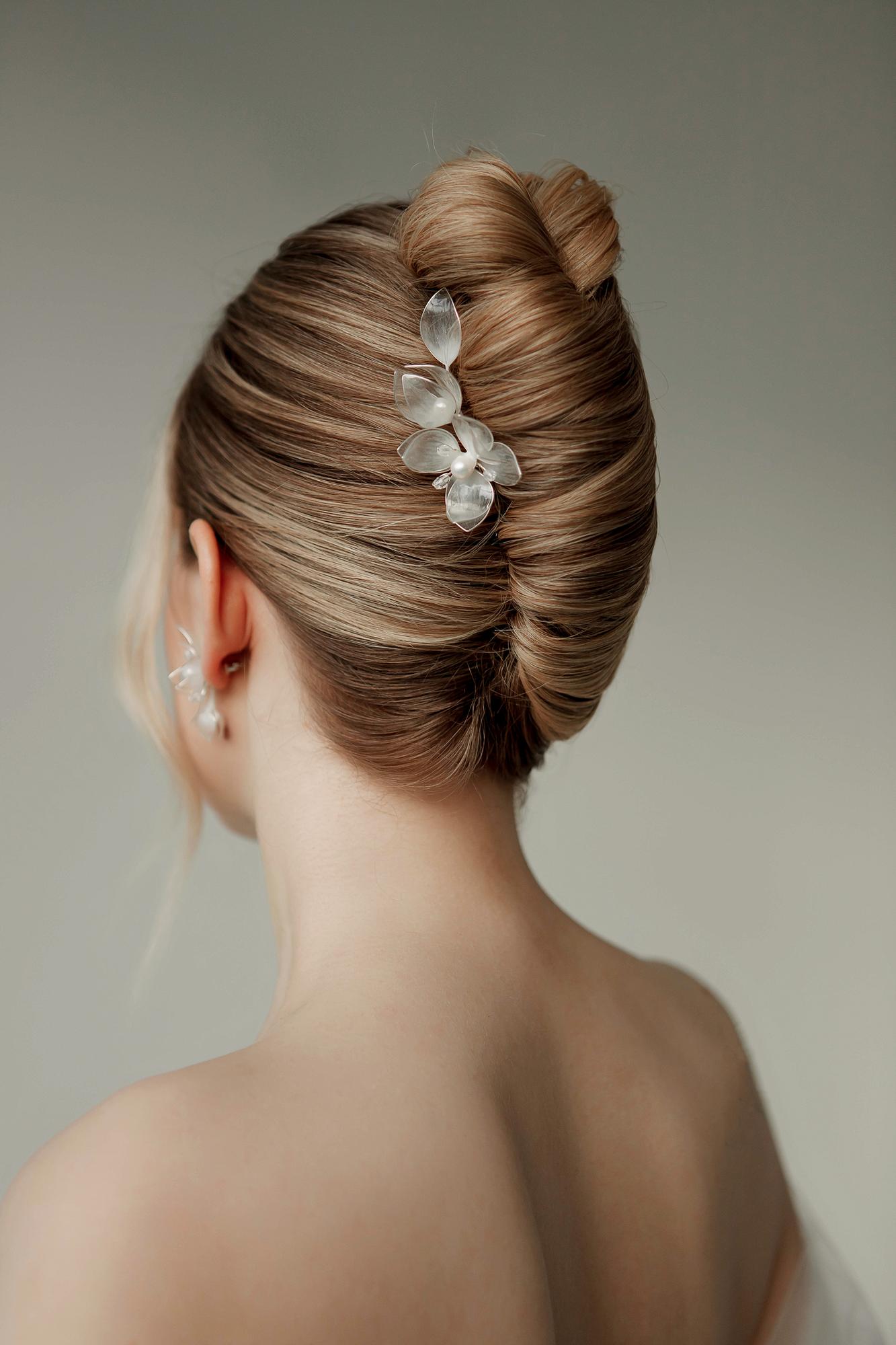 гребень в прическу, гребень ручной работы, свадебные украшения в волосы, свадебный гребень, гребень для невесты, гребень свадебный с жемчугом