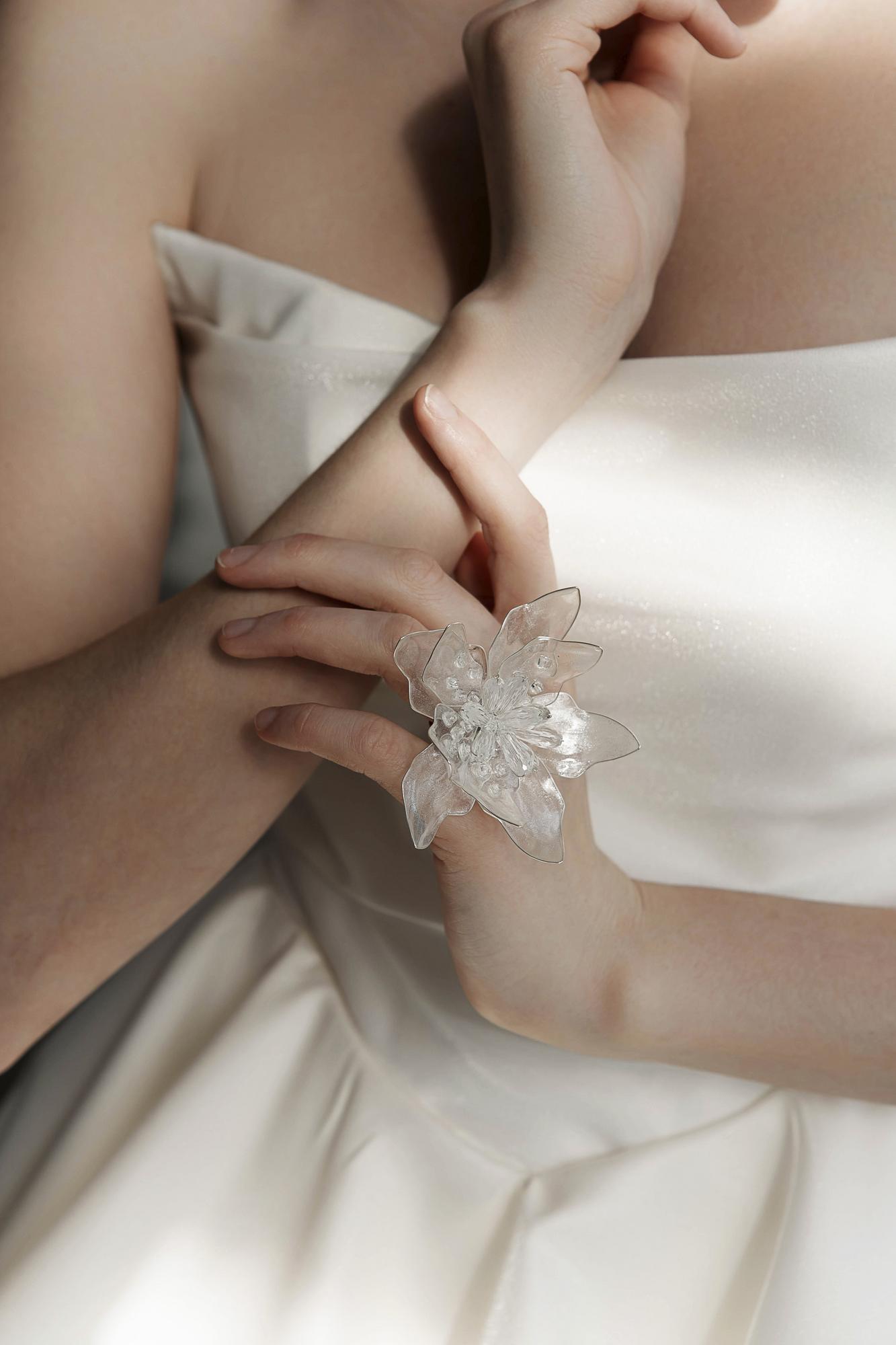 кольцо крупное для невесты купить, свадебное украшение для невесты, крупное кольцо с жемчугом, украшения для невест купитьо