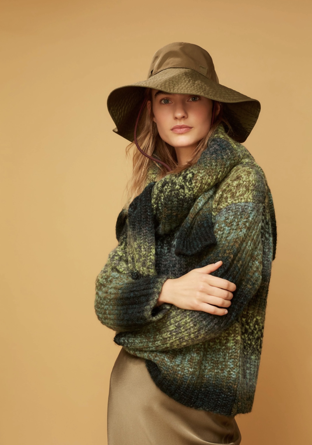 Джемпер меланж зеленый