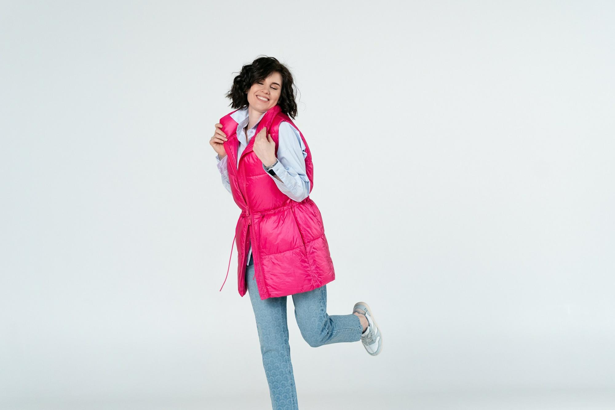 жилет стеганный розовый