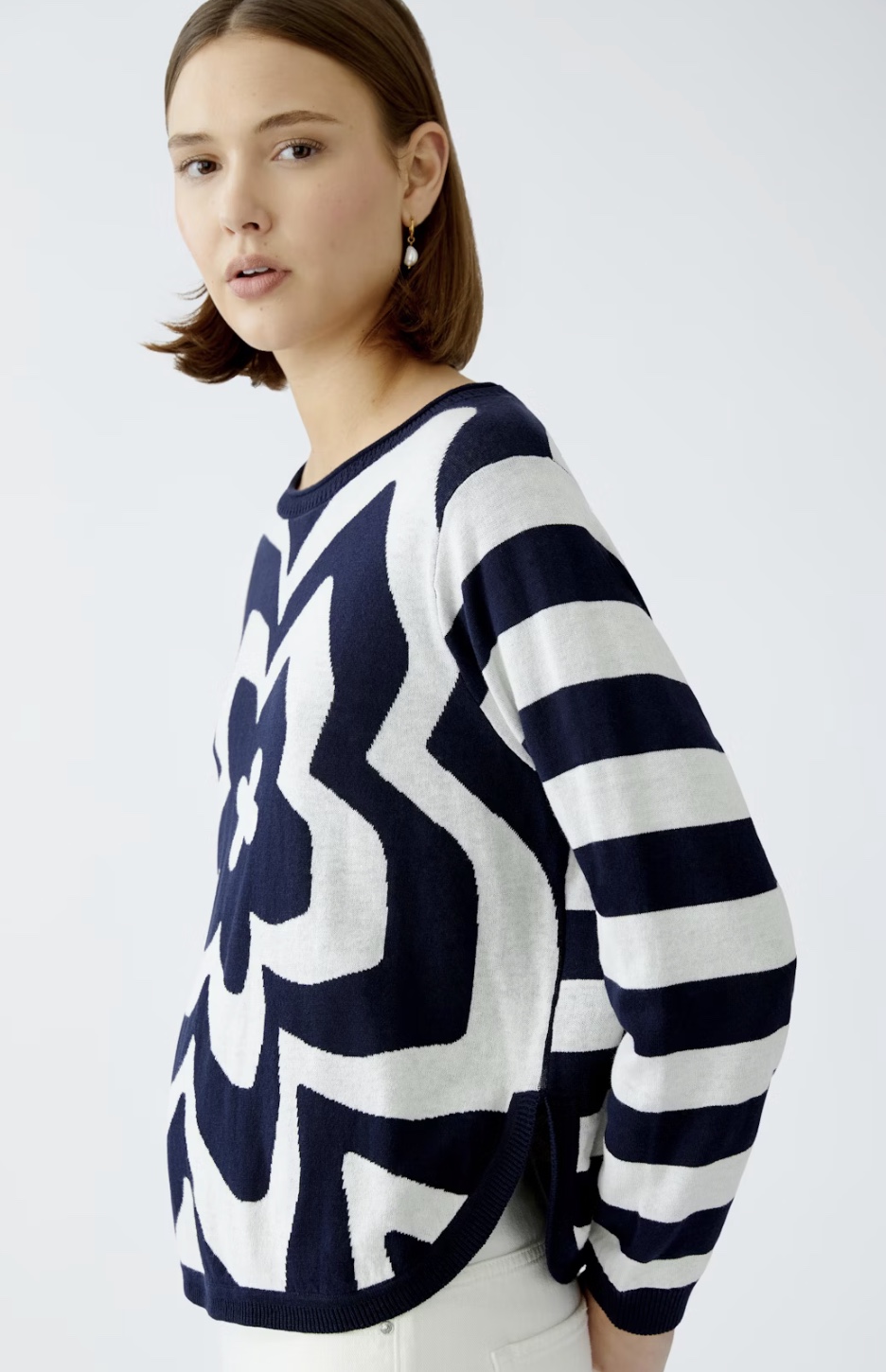 Джемпер цветок