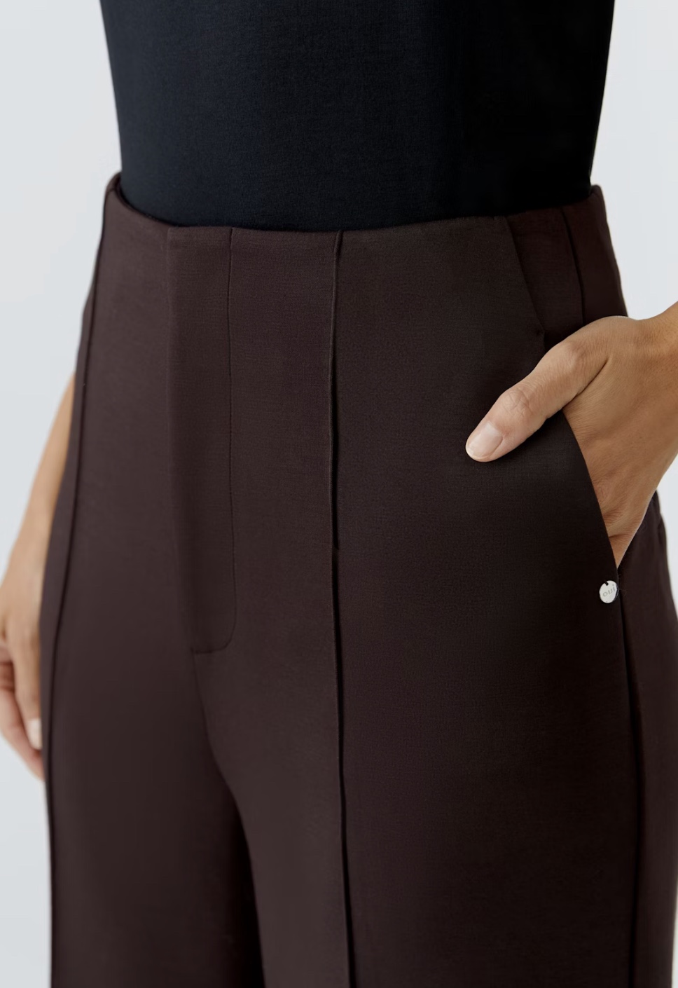 Брюки коричневые