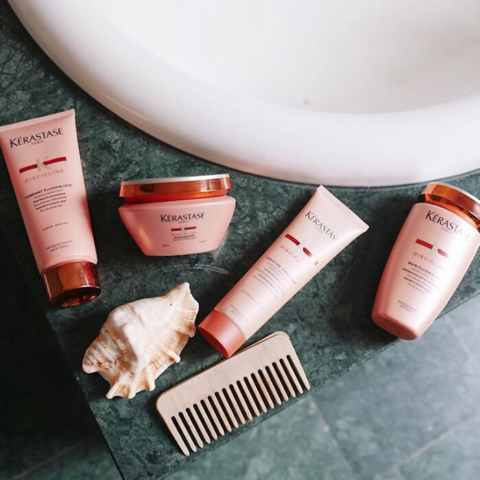 Молочко Kérastase Discipline Fluidealiste