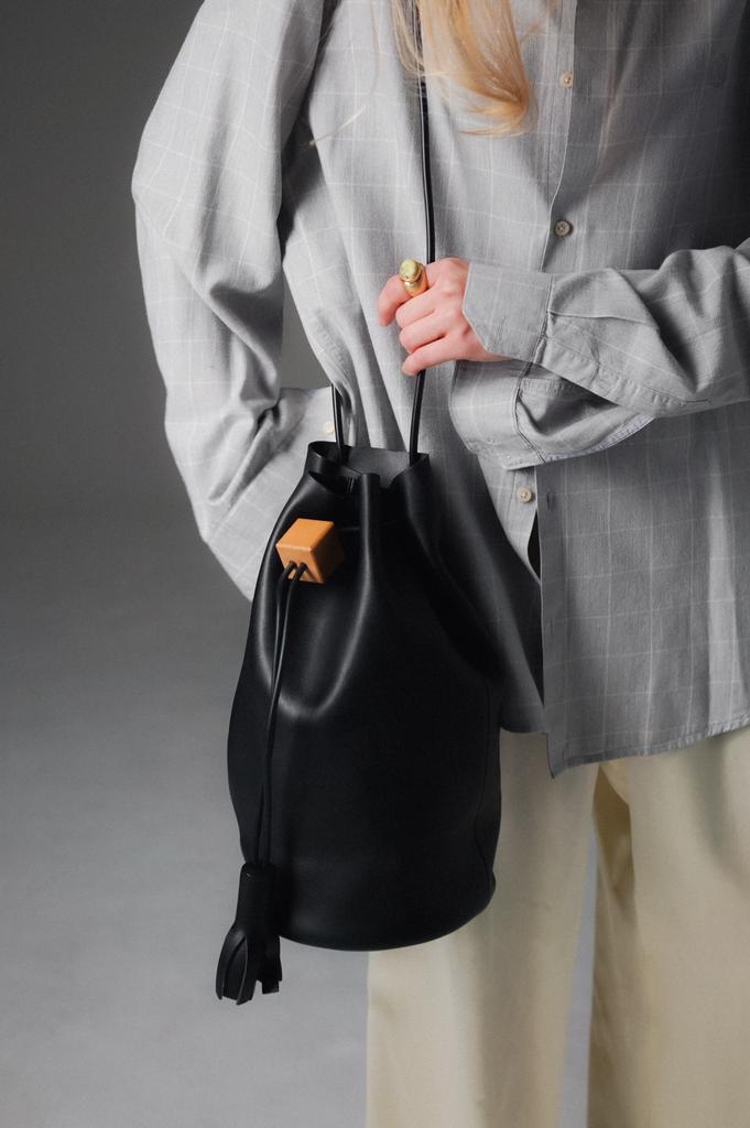 Сумка-рюкзак из кожи