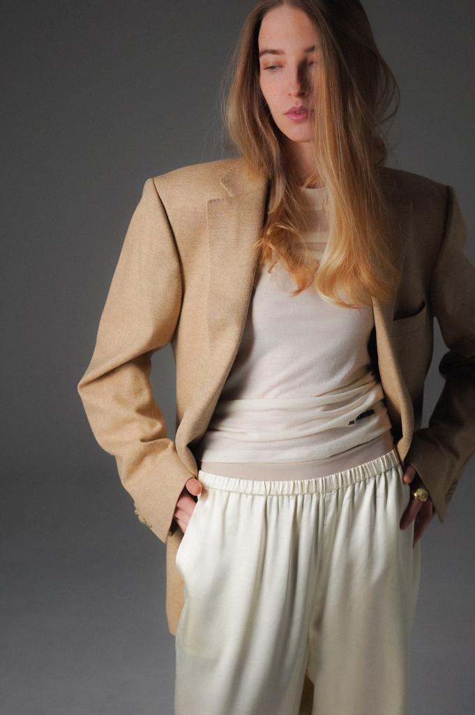 Песочный пиджак из шерсти и кашемира