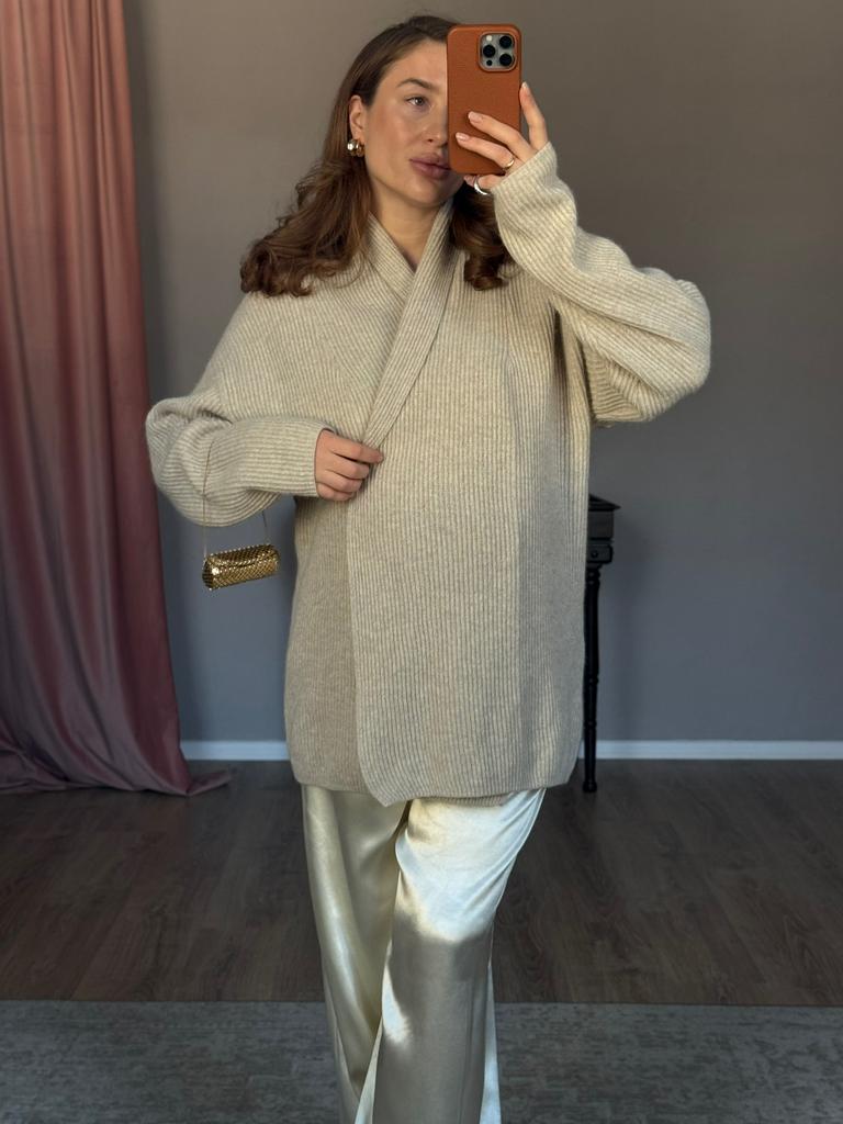 Кардиган свободного кроя из шерсти и ангоры