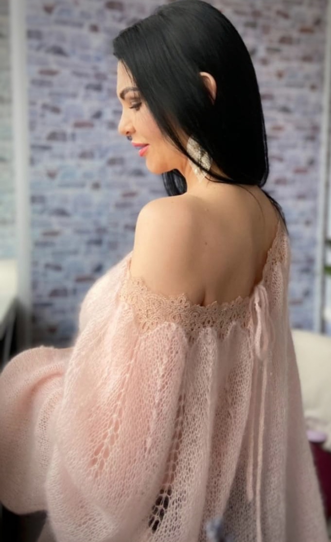 Туника с кружевом