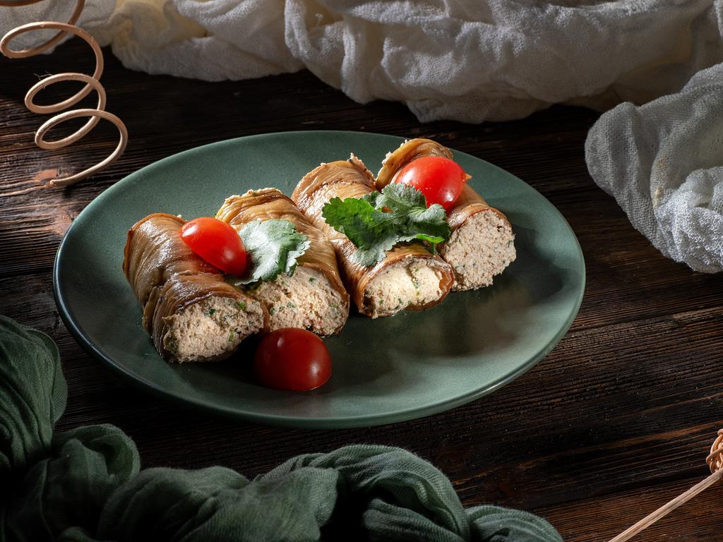 Рулетики из баклажанов с орехами 170 гр.