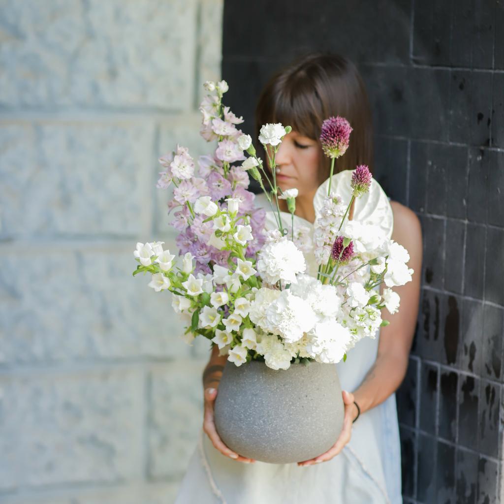 В кашпо № 32